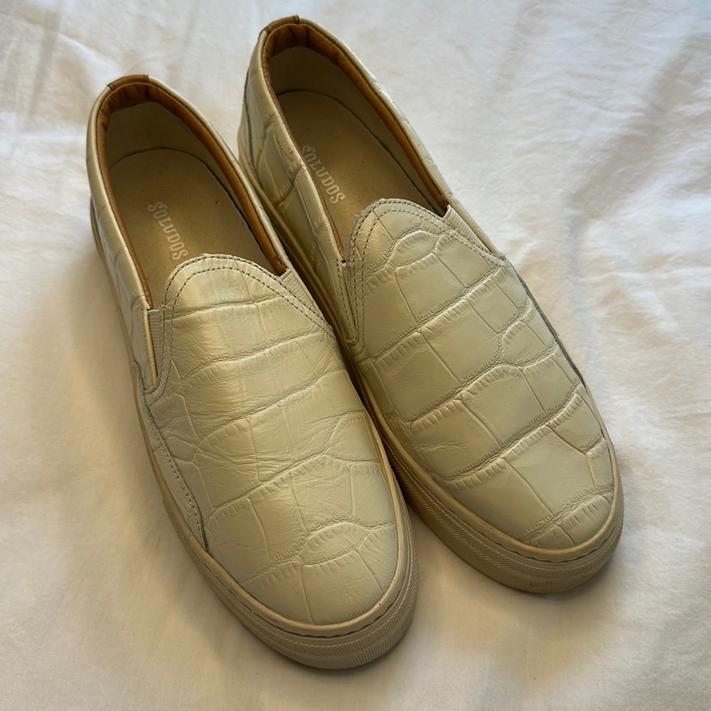 Leather soludos 9.5 cream slide sneaker espadrilles